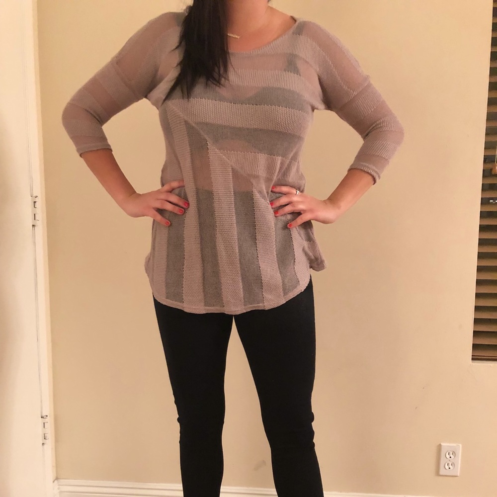 Comfortable Anthropologie Beige Hoodie (Size S)